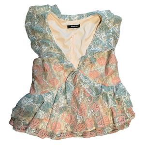 Sugar + lips, Large Top, Ruffles, Flowy, Floral, Pink/Green/Cream, Used.